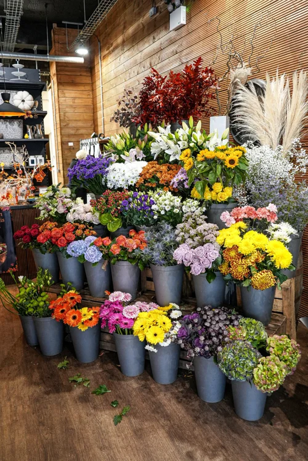 Florist Choice Hand-tied